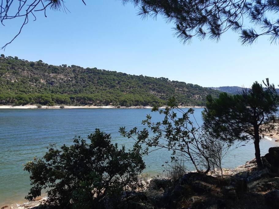 Acogedor Apartamento Con Bellas Vistas Al Embalse San Martín de Valdeiglesias Exteriör bild