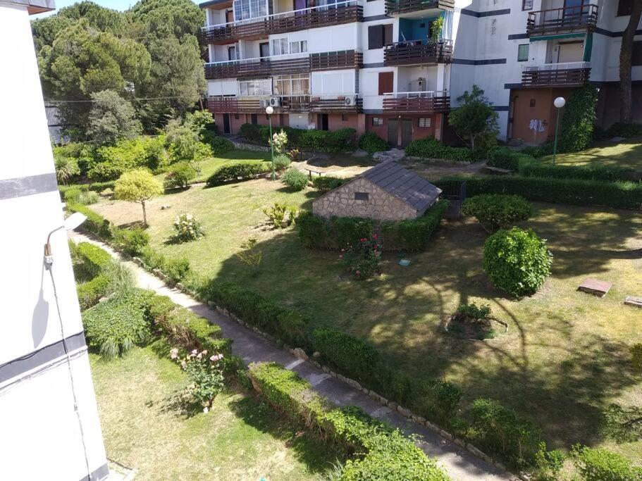 Acogedor Apartamento Con Bellas Vistas Al Embalse San Martín de Valdeiglesias Exteriör bild